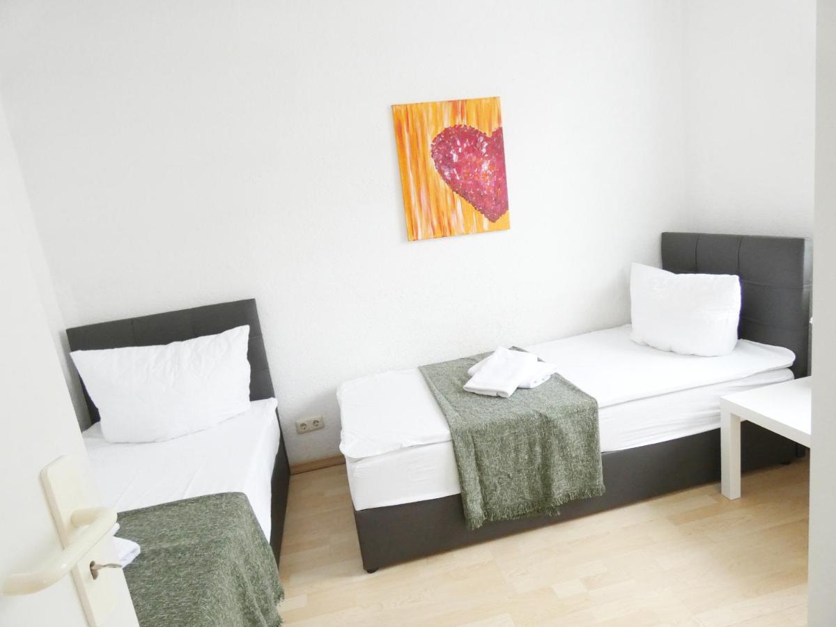 Sunnyhome Monteurwohnungen Und Apartments In Weiden Weiden in der Oberpfalz Buitenkant foto