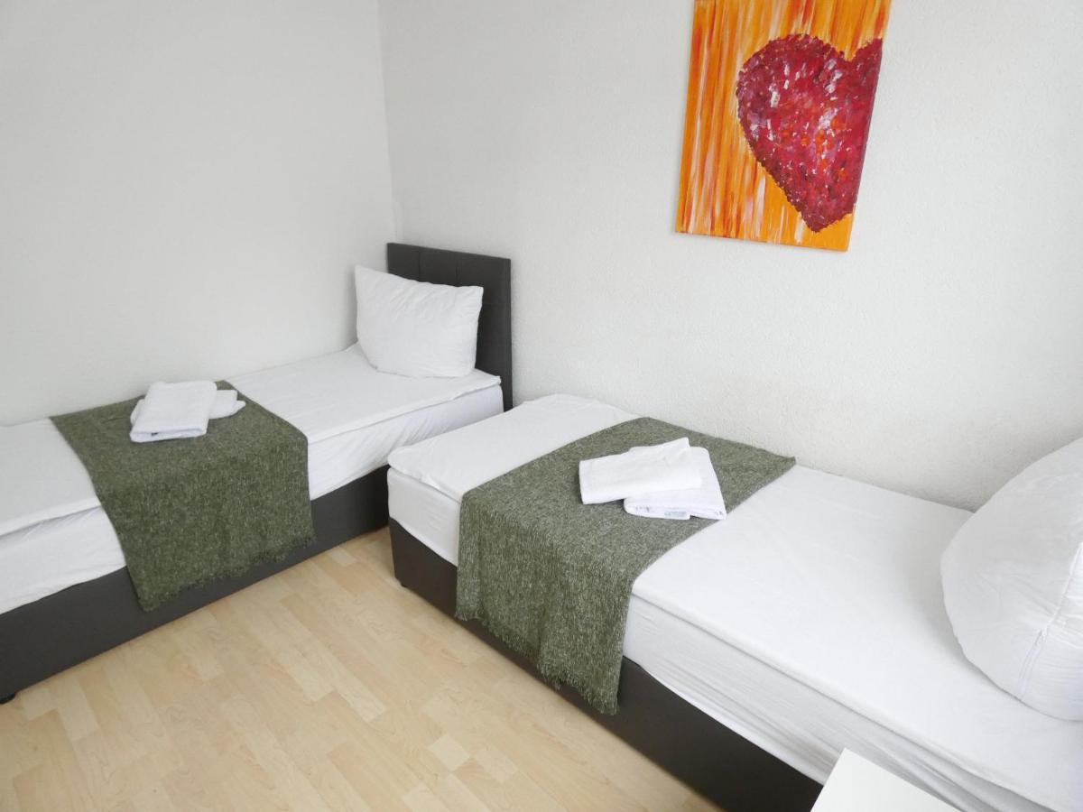 Sunnyhome Monteurwohnungen Und Apartments In Weiden Weiden in der Oberpfalz Buitenkant foto