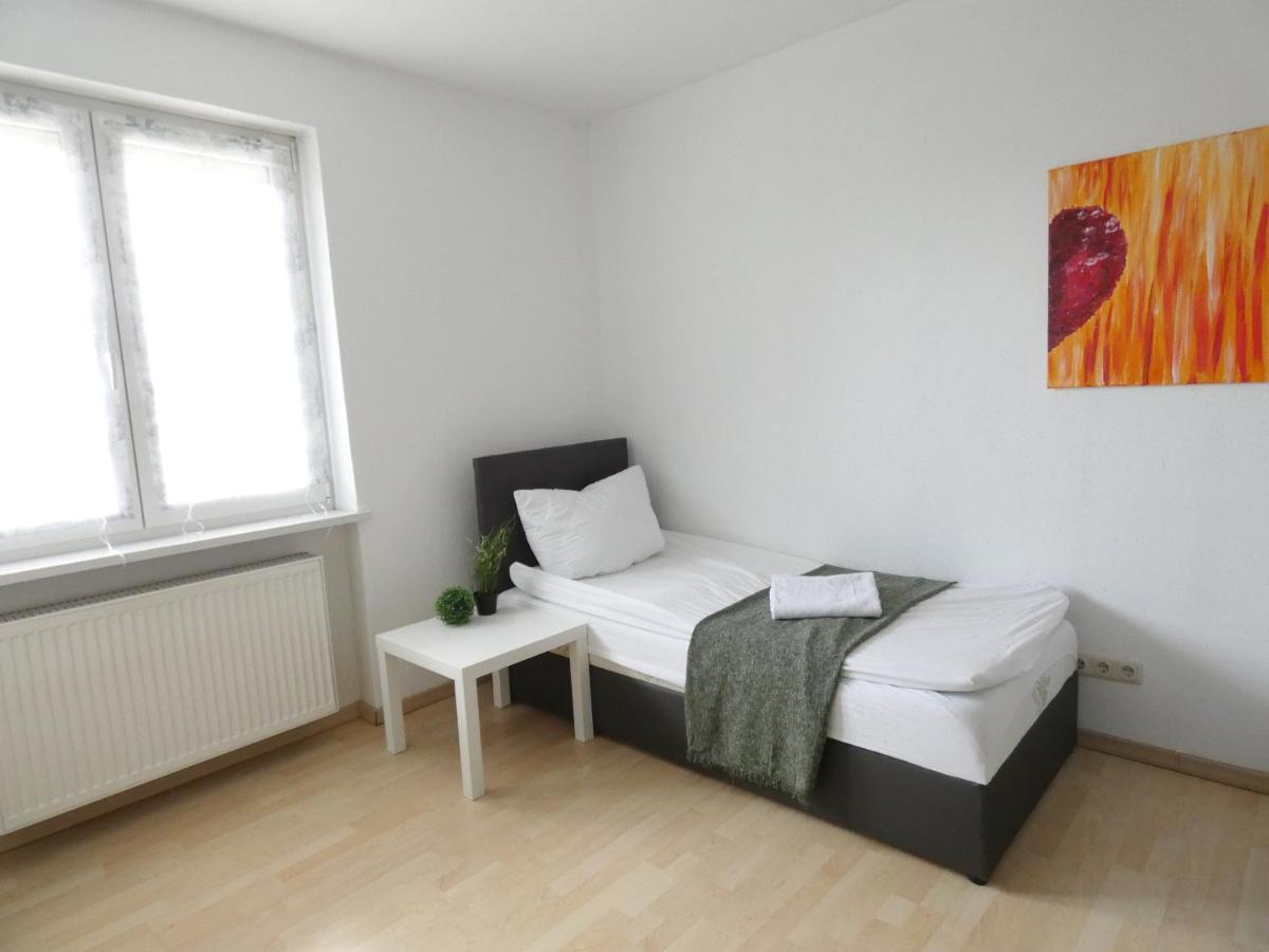 Sunnyhome Monteurwohnungen Und Apartments In Weiden Weiden in der Oberpfalz Buitenkant foto